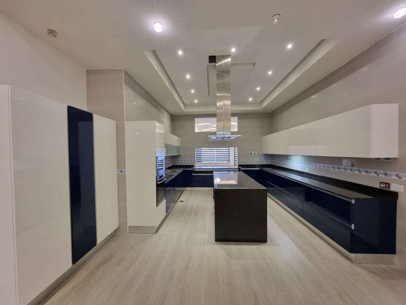 Villa for Sale in Amwaj Island Image #1908 12