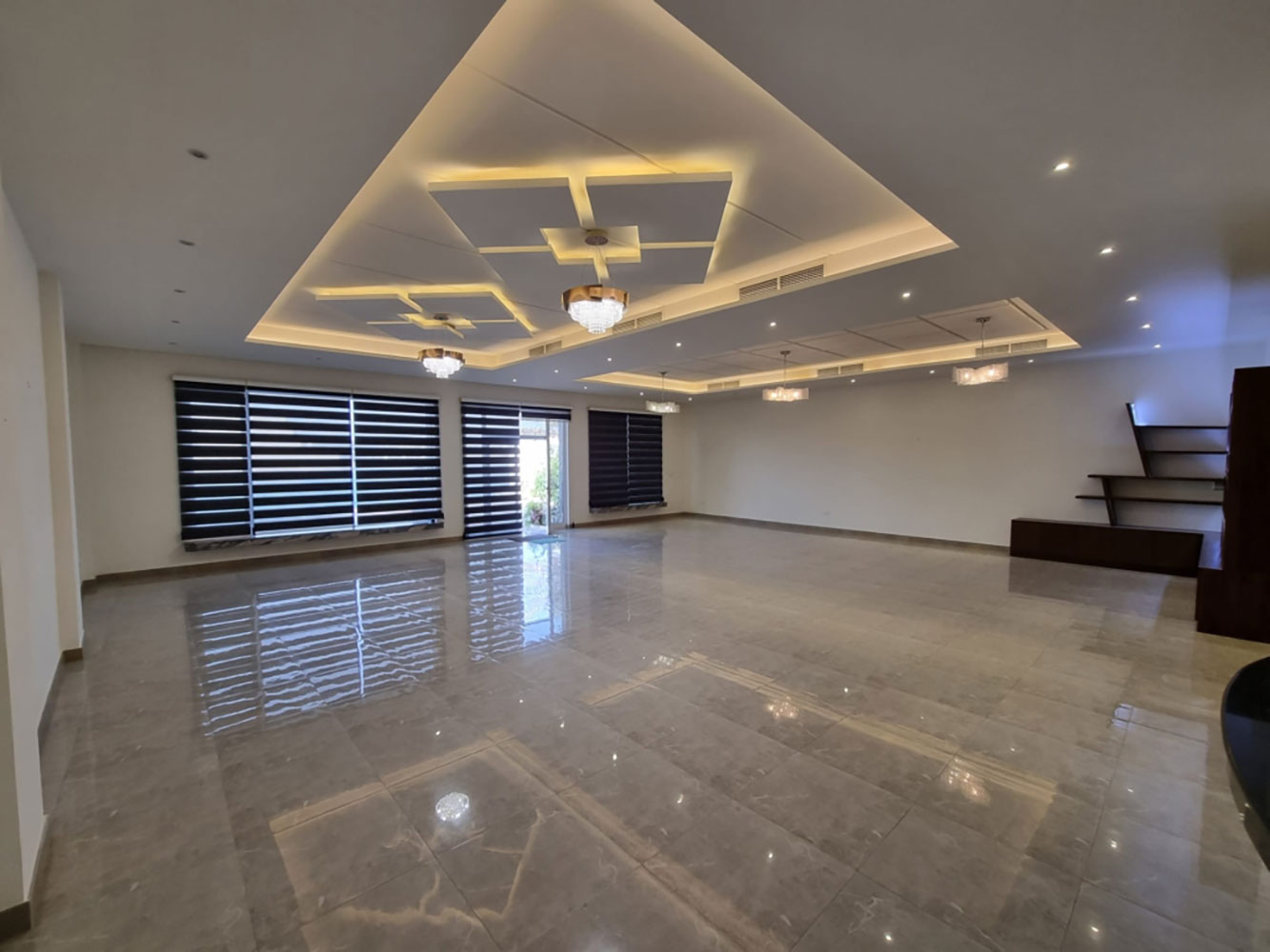 Villa for Sale in Amwaj Island Image #1908 4