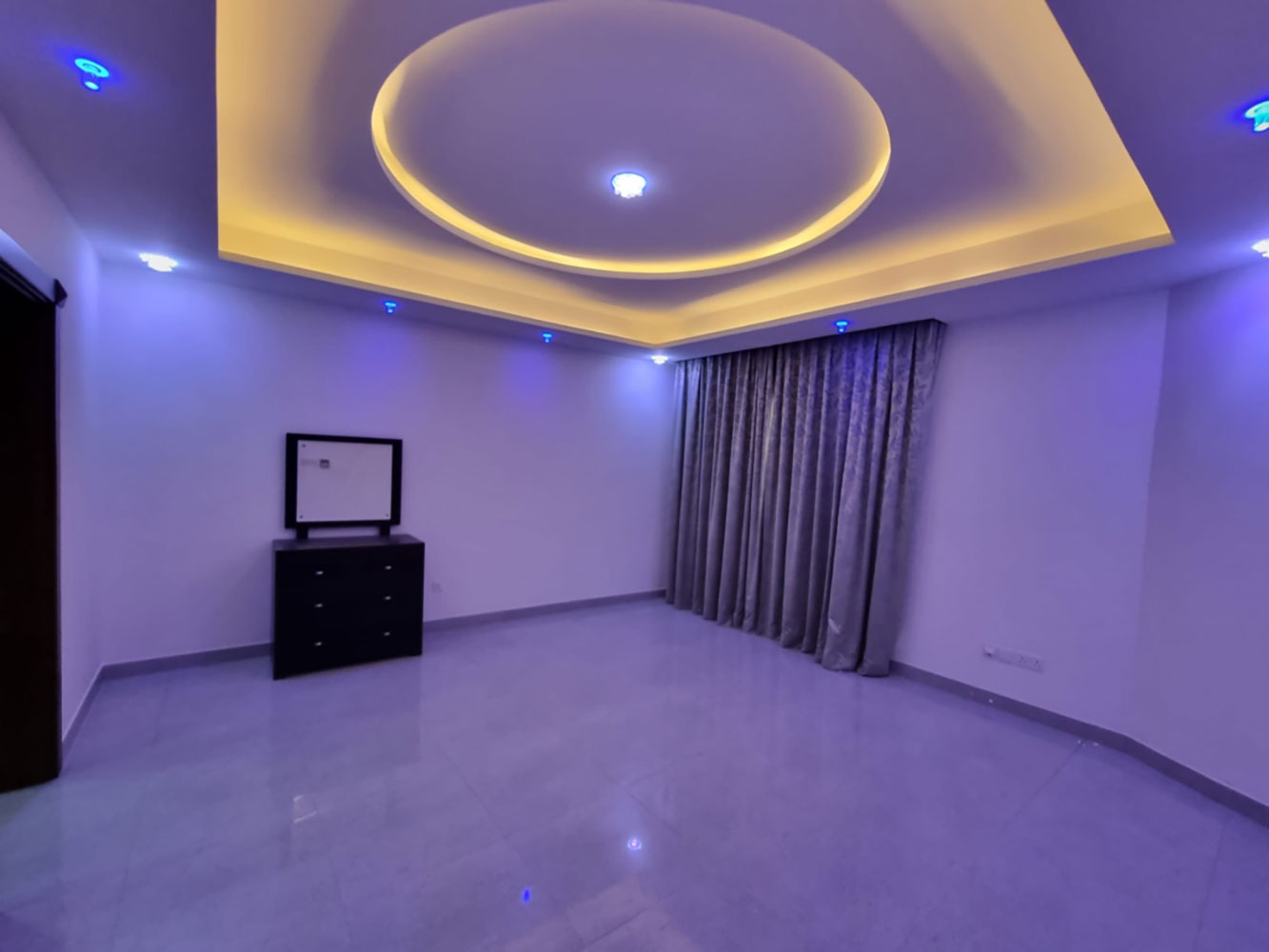 Villa for Sale in Amwaj Island Image #1908 9