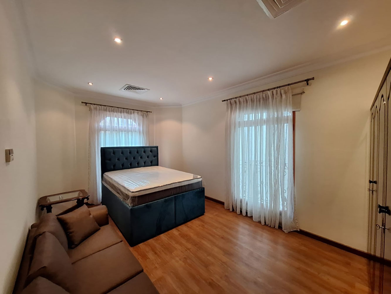 Villa for Rent in Juffair Image #1915 5