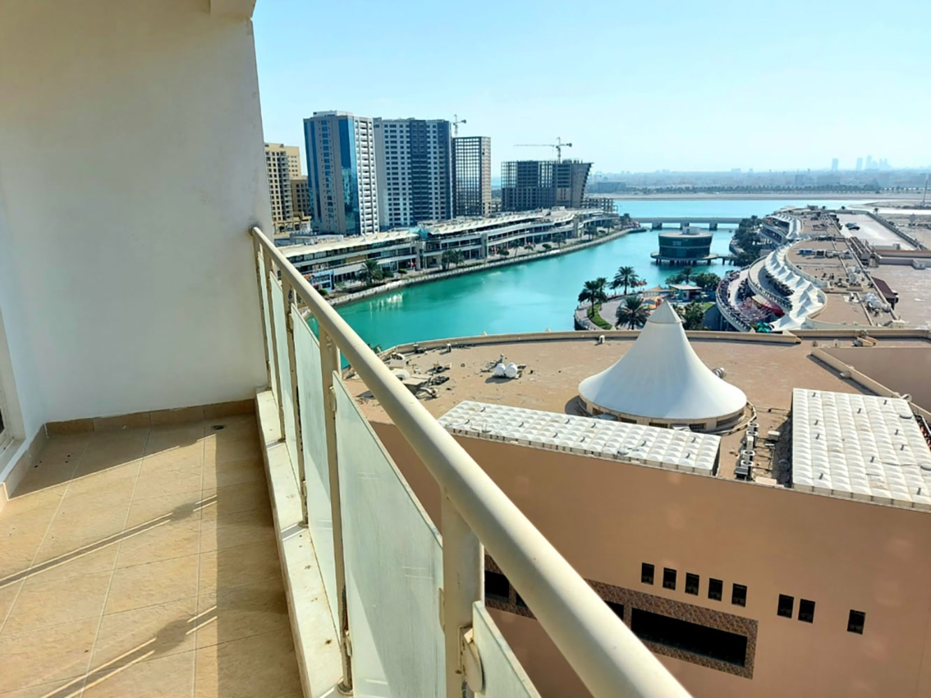 Apartment for Sale in Amwaj Island Image #1935 0 