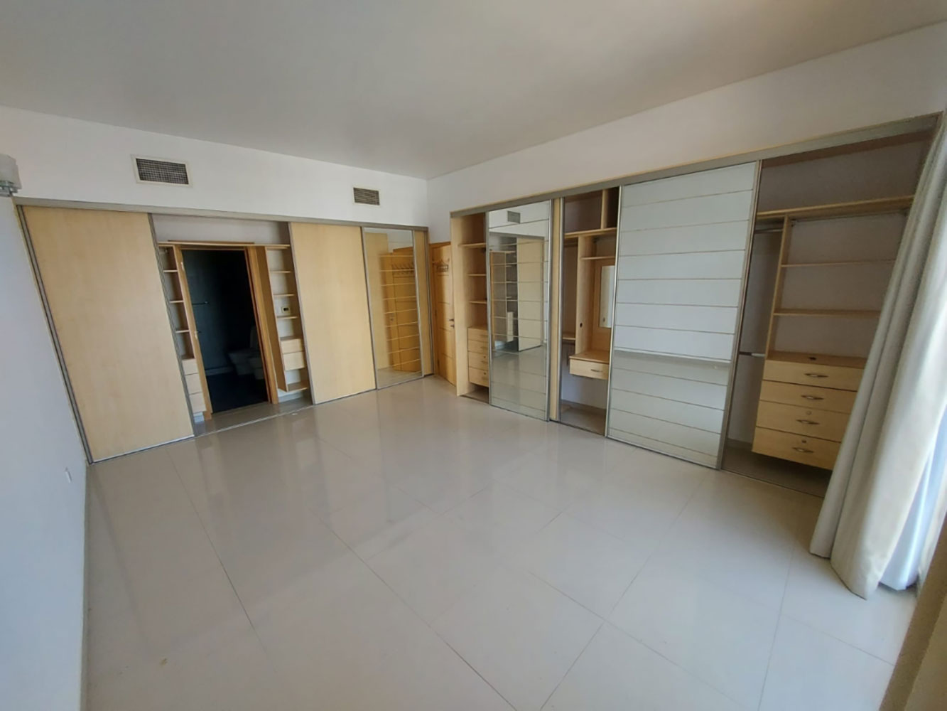 Apartment for Sale in Amwaj Island Image #1935 1