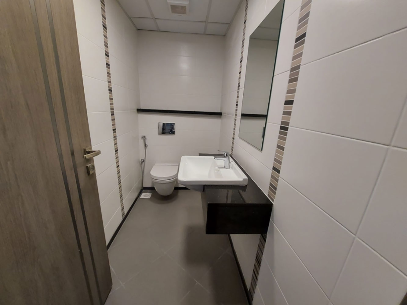 صورة شقة للإيجار في جزر امواج #2050 2