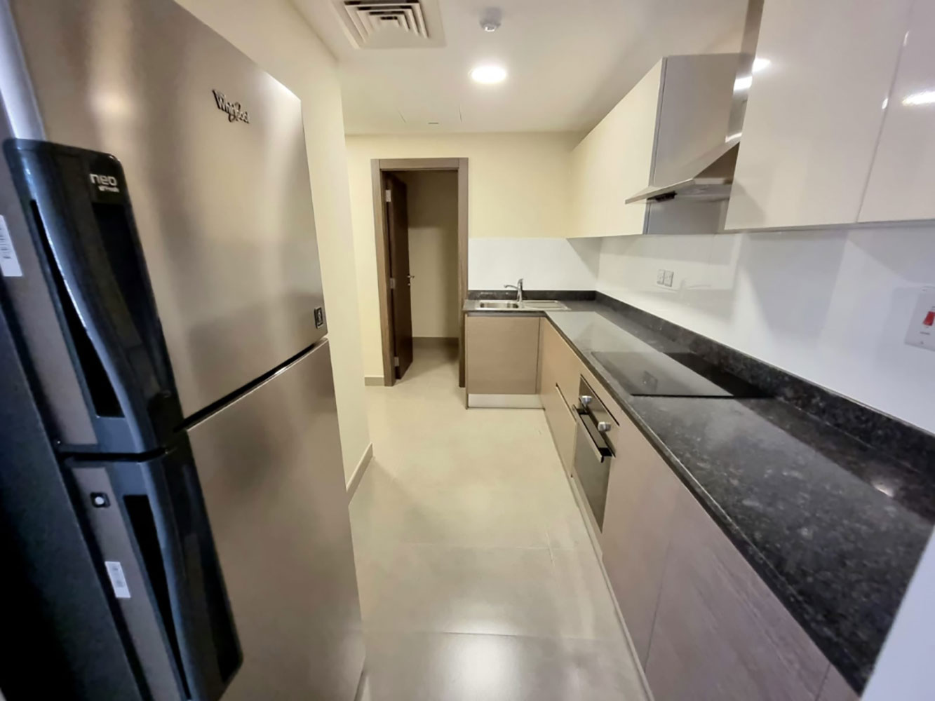 صورة شقة للبيع في جزر امواج #2054 1