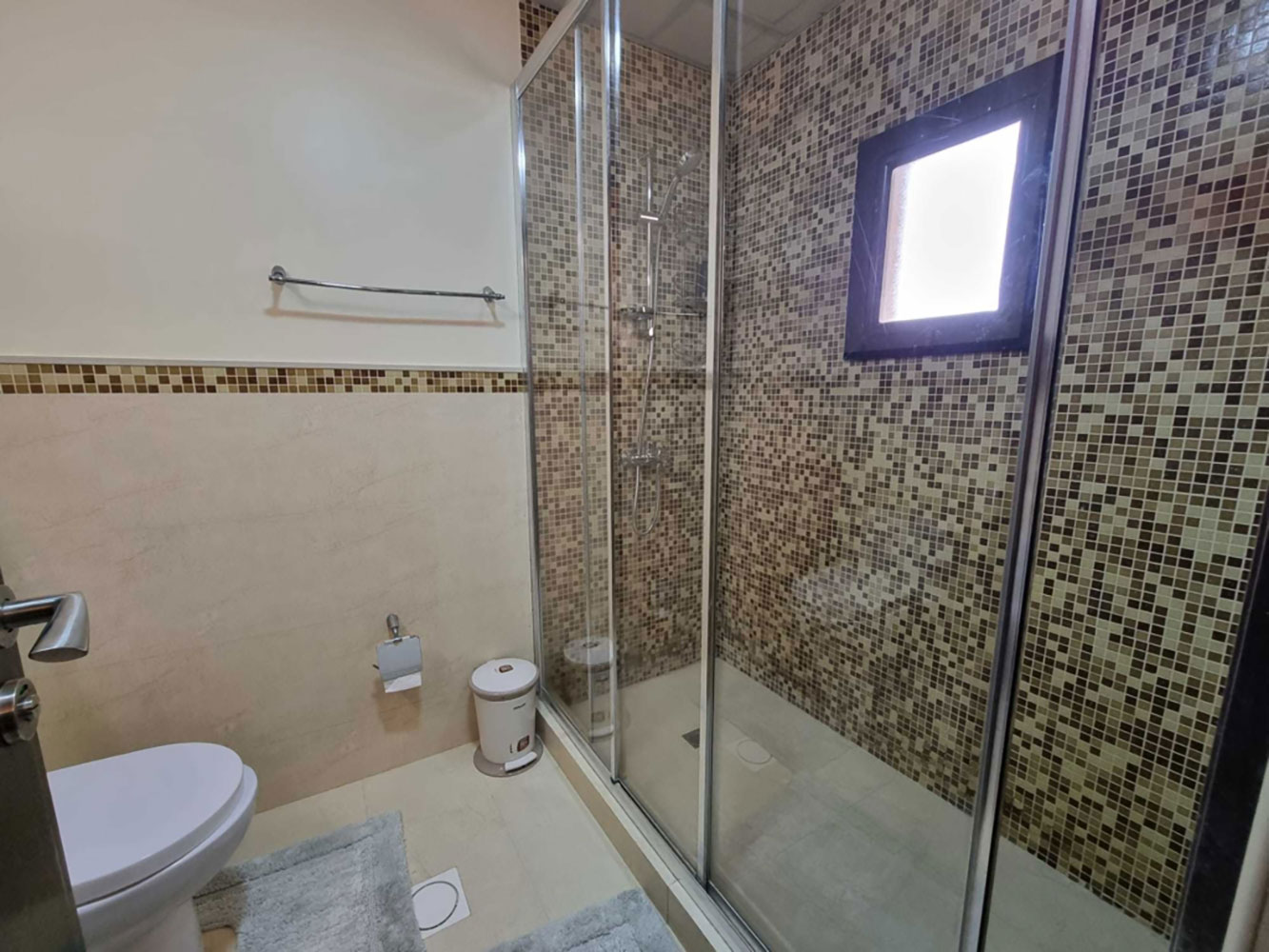 صورة شقة للبيع في جزر امواج #2073 2