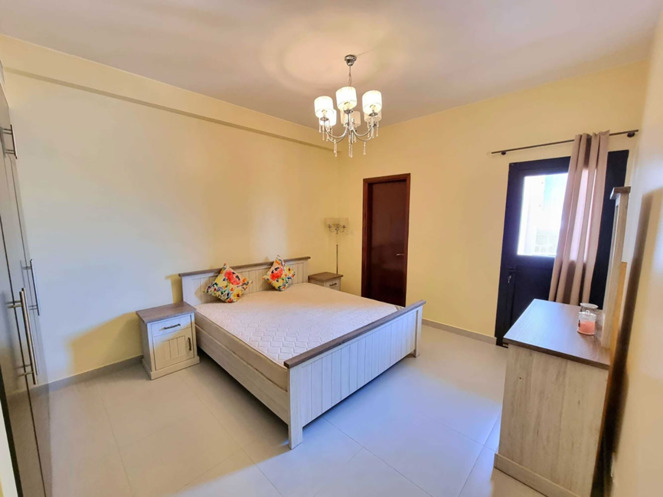 صورة شقة للبيع في جزر امواج #2073 3