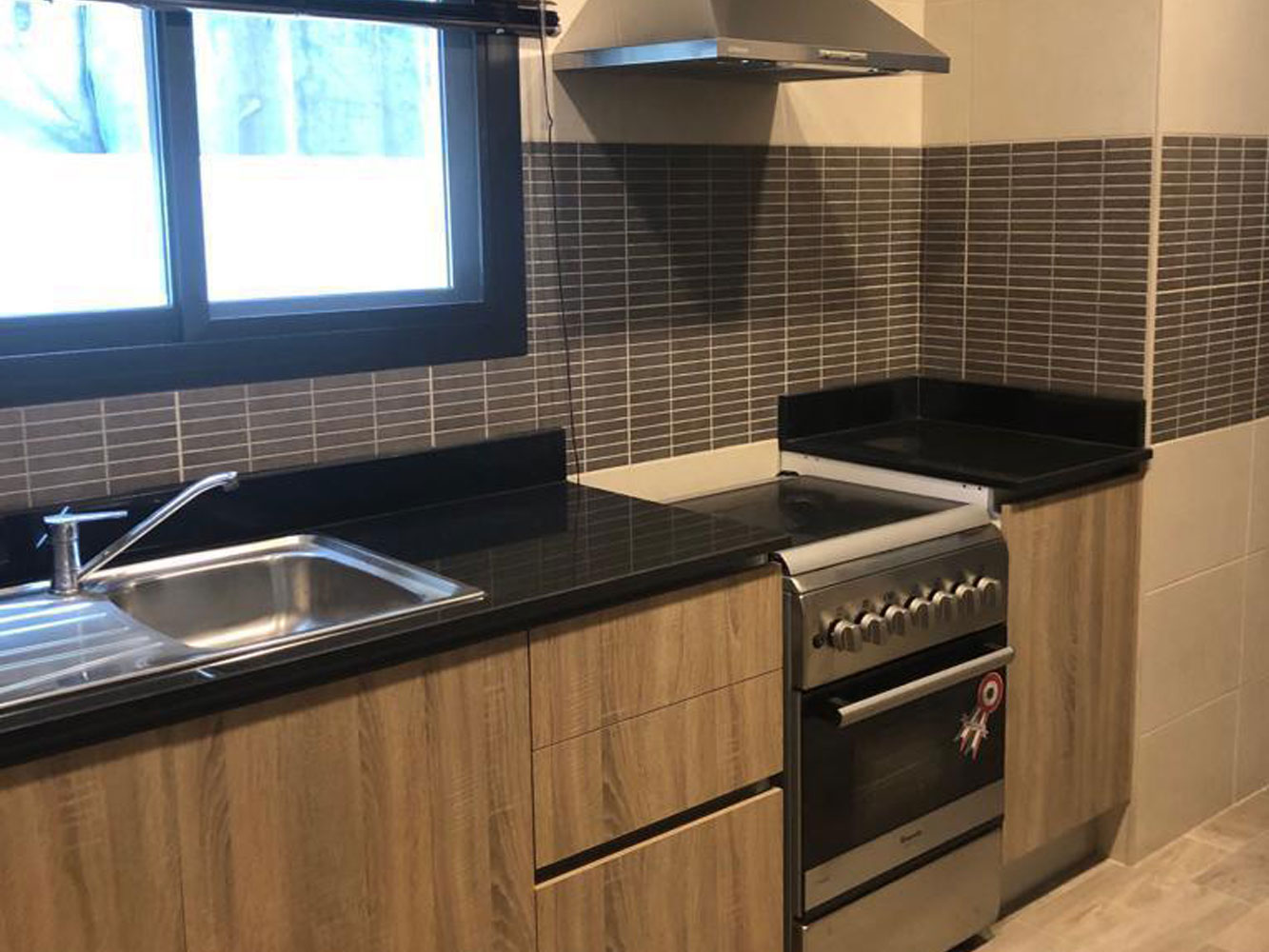 صورة شقة للإيجار في توبلي #2107 1