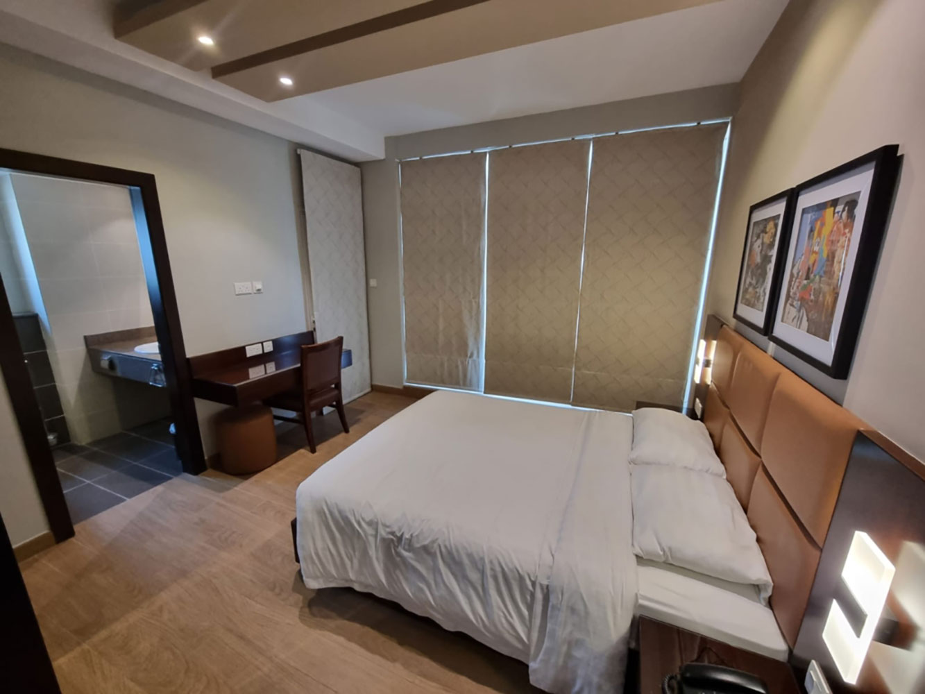 صورة شقة للإيجار في جزر امواج #2111 3