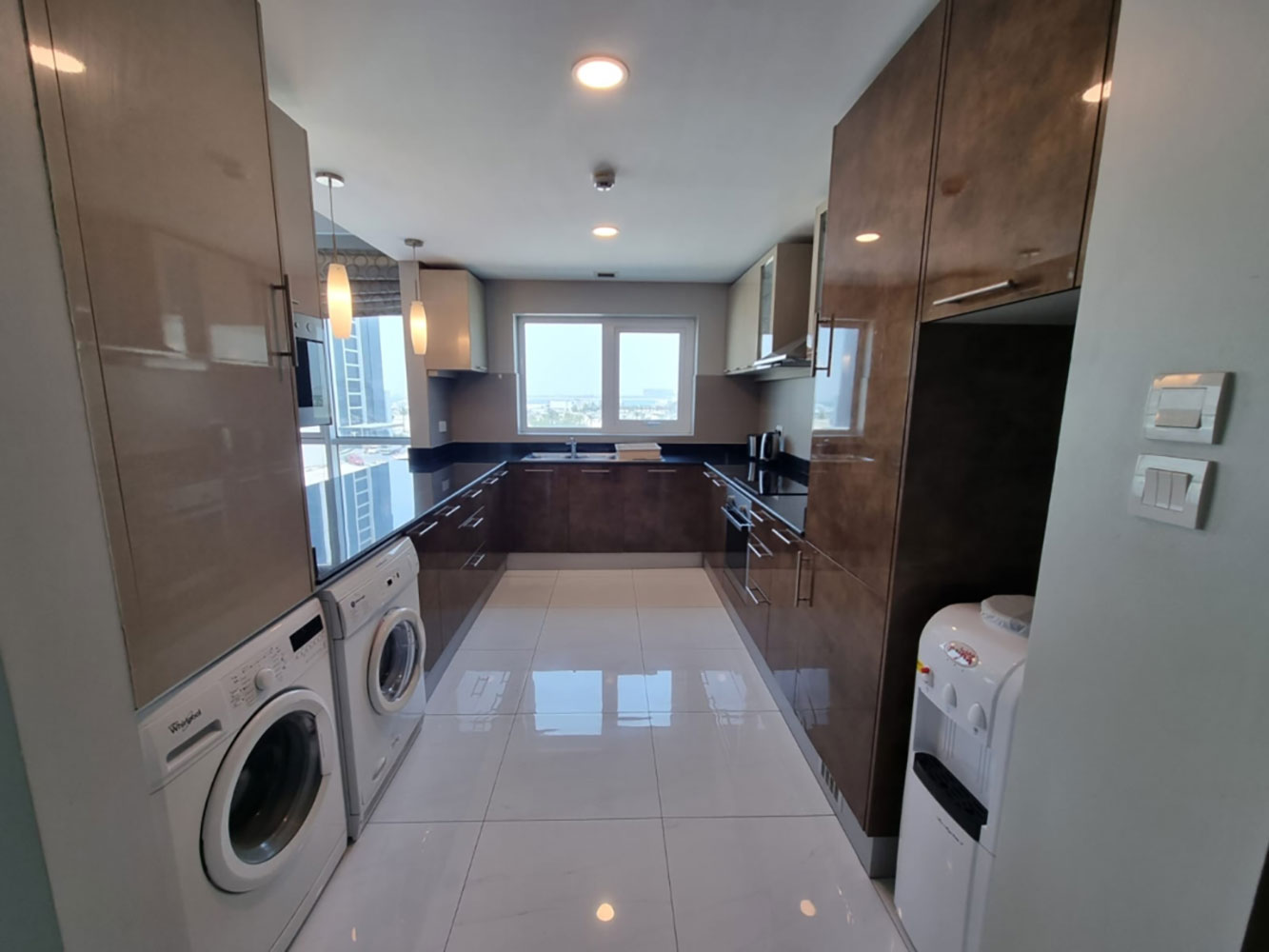 صورة شقة للإيجار في جزر امواج #2111 2