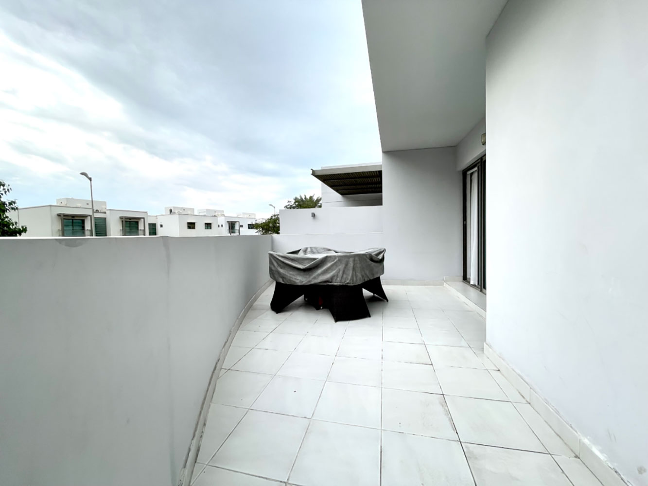 Apartment for Rent in Amwaj Island Image #2123 1