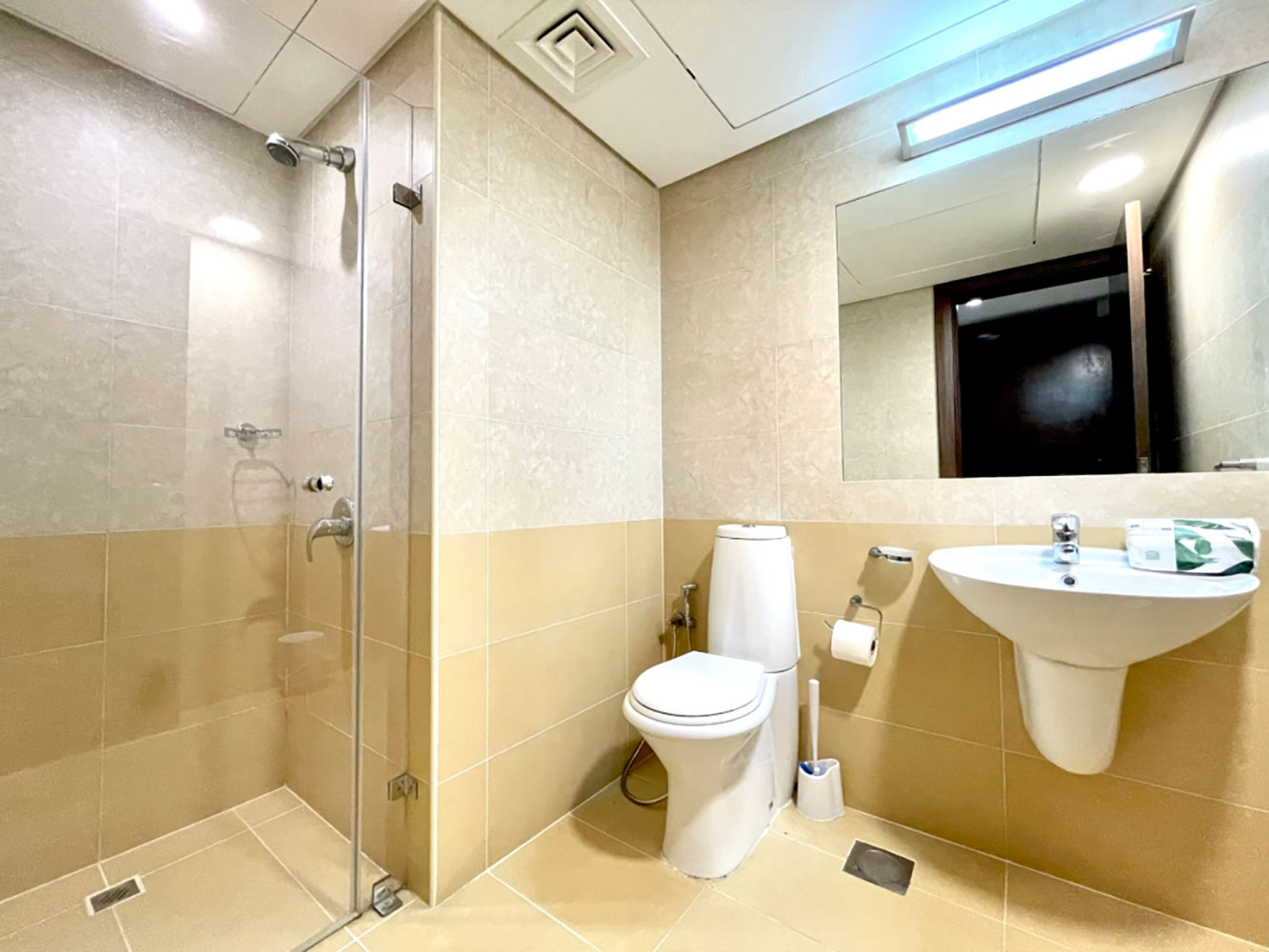 Apartment for Rent in Amwaj Island Image #2123 5