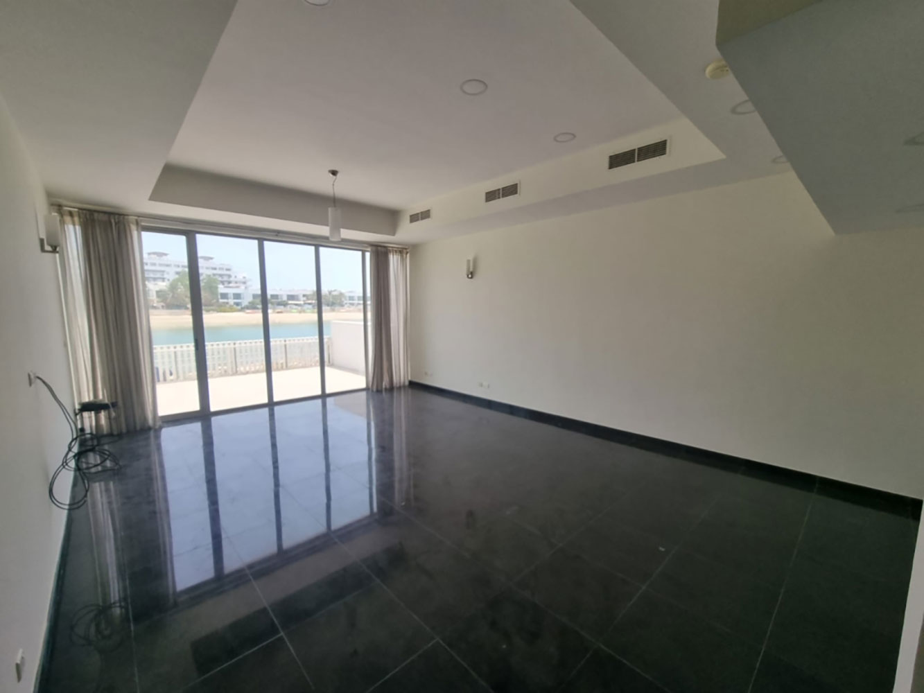 Villa for Rent in Amwaj Island Image #2144 5