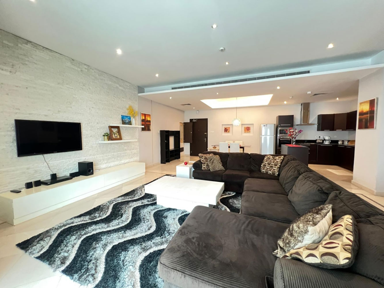 Apartment for Sale in Juffair Image #2216 3