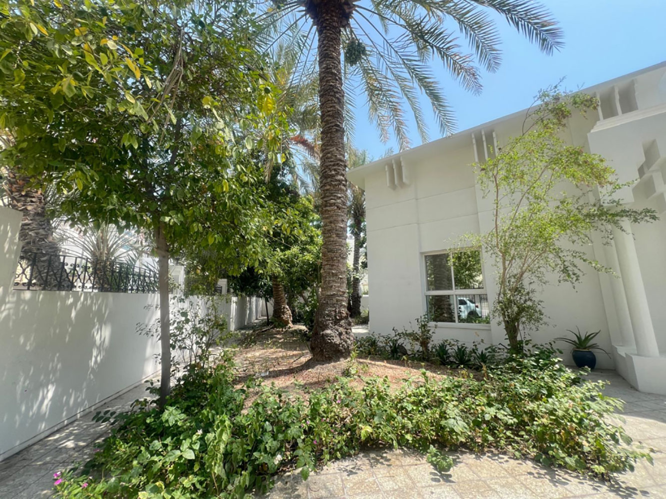 صورة فيلا للإيجار في الجفير #2228 0