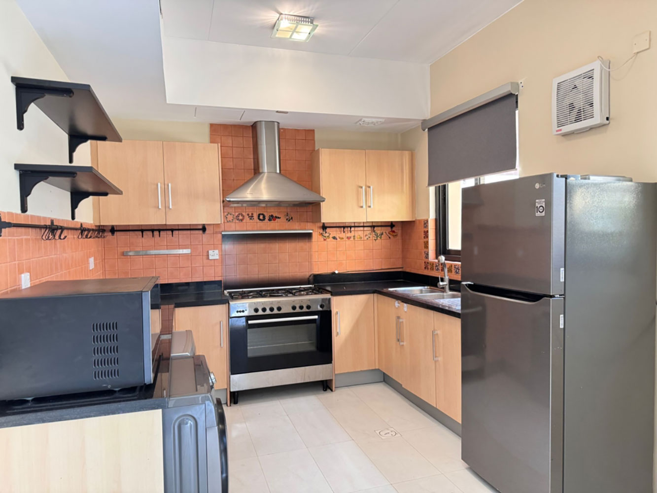 صورة فيلا للإيجار في جزر امواج #2287 4