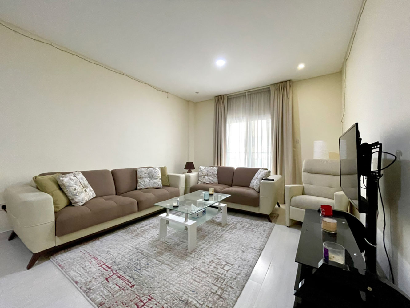 صورة شقة للإيجار في البسيتين #3538 3