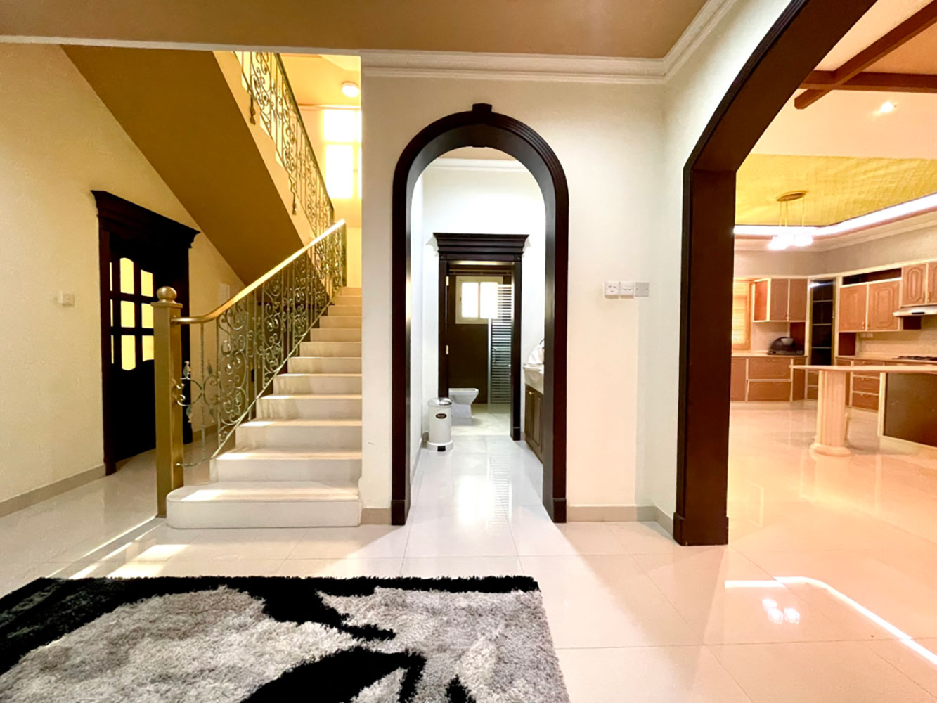 صورة فيلا للإيجار في الحد #3539 2