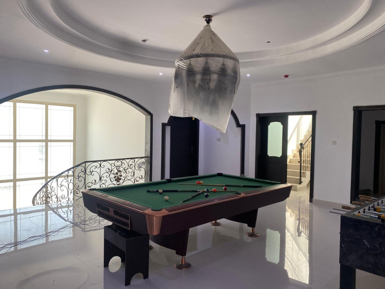 صورة فيلا للبيع في توبلي #3544 1