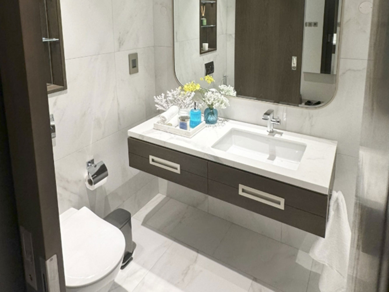 صورة شقة للإيجار في خليج البحرين #4987 2