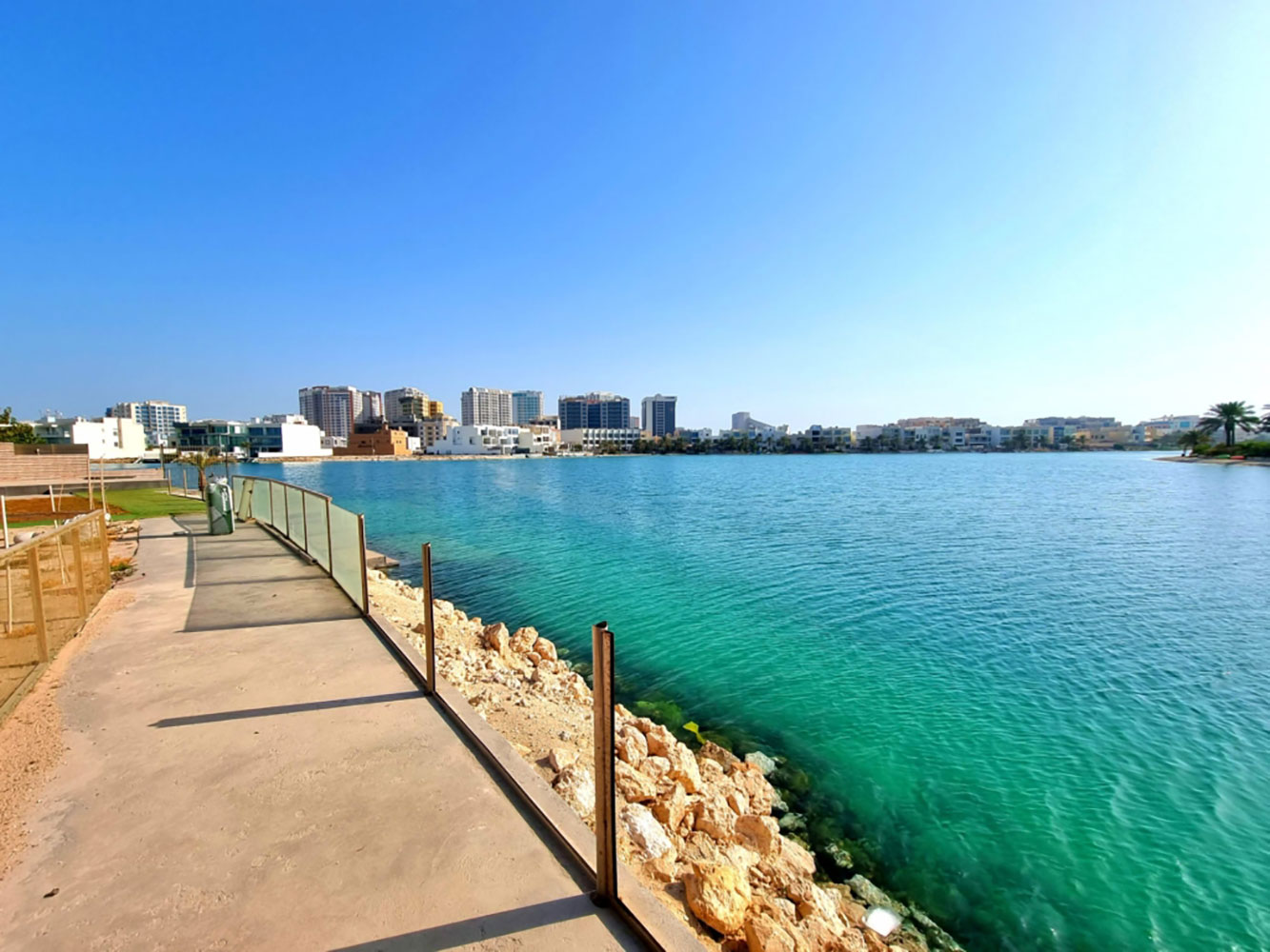 صورة فيلا للبيع في جزر امواج #5551 1