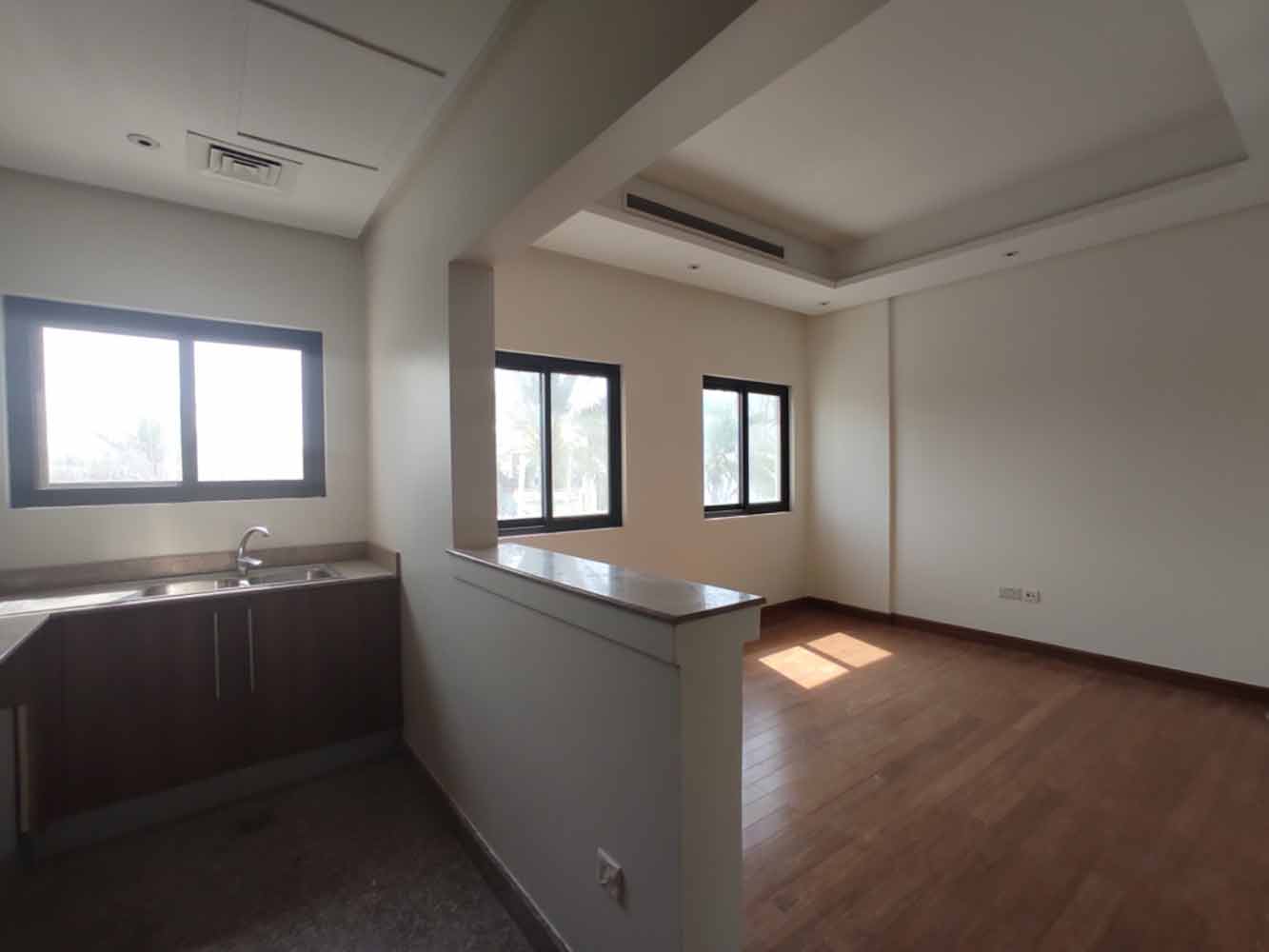 Villa for Rent in Zallaq Image #5867 3