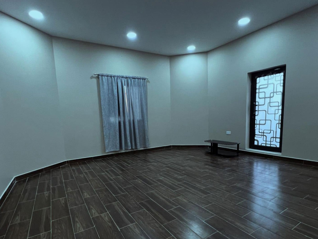 property 6719 image 5