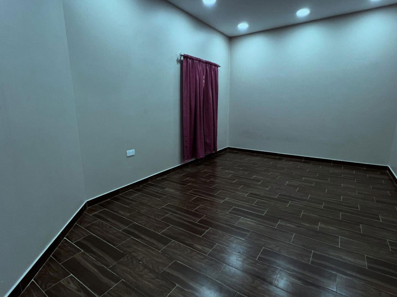 property 6719 image 2