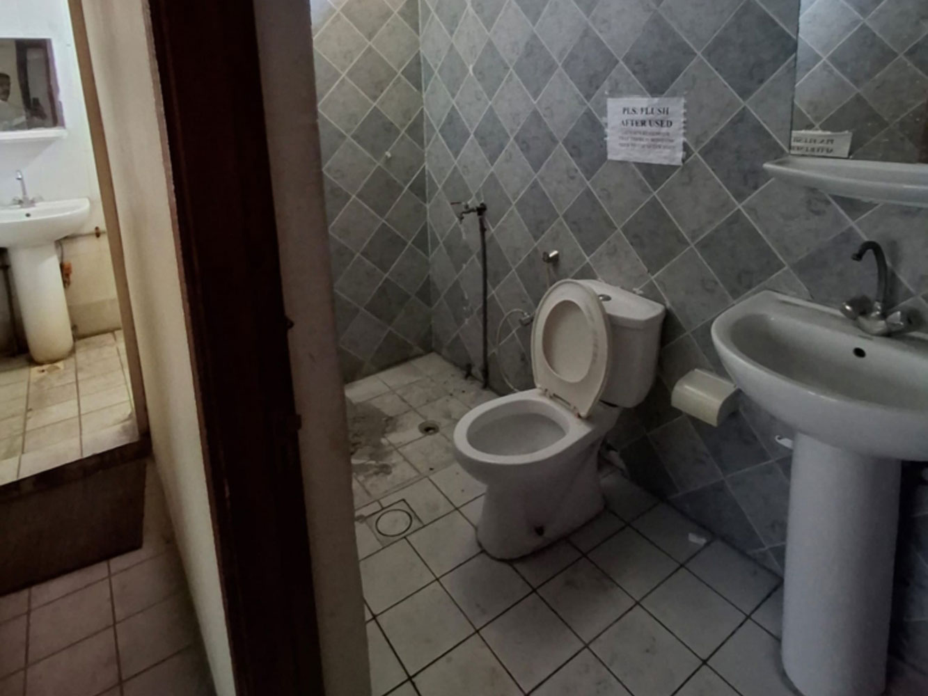 Store for Rent in Sitra Image #6750 1