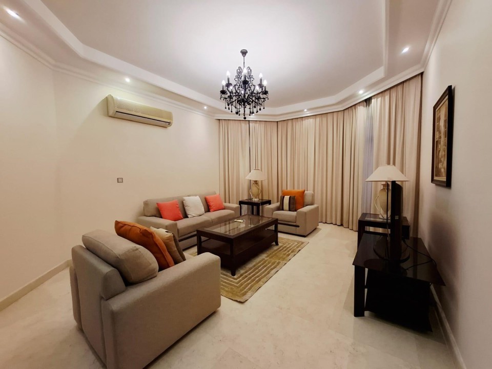 صورة فيلا للإيجار في الجسرة #8374 4