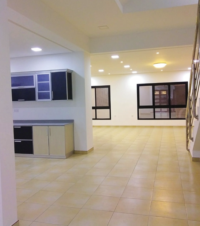 Villa for Sale in Sanad Image #11646 4