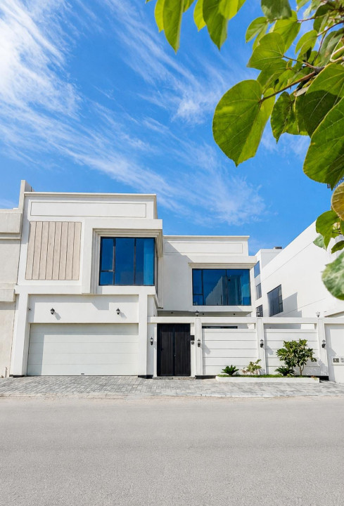 Villa for Sale in Sar Image #12172 0