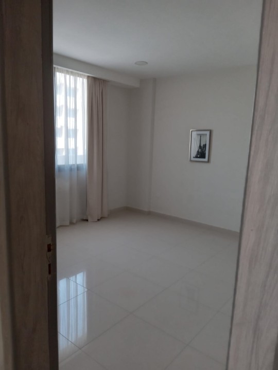 صورة مكتب للإيجار في ضاحية السيف #8744 4