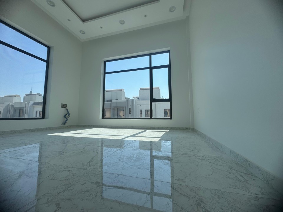 صورة فيلا للبيع في بني جمرة #9312 2