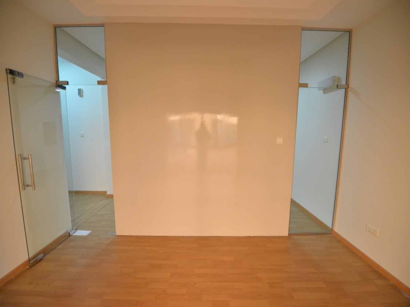 صورة مكتب للإيجار في القفول #4522 5