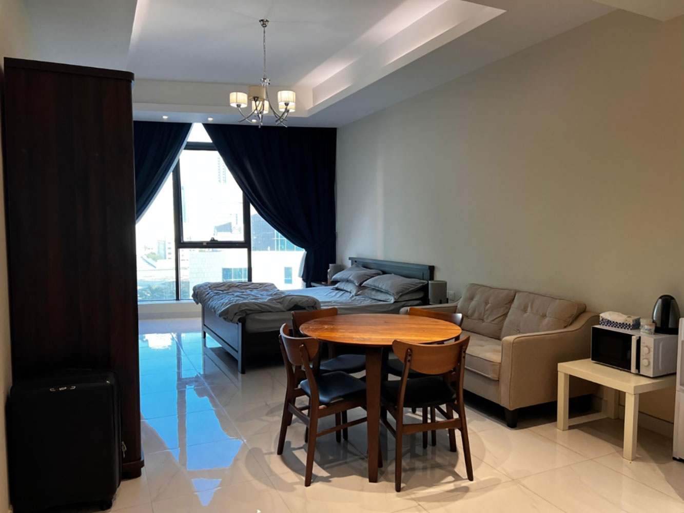 property 6640 image 0