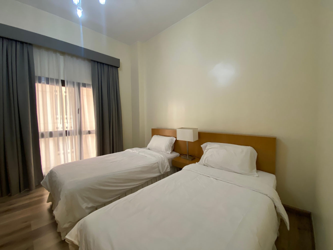 property 6743 image 4