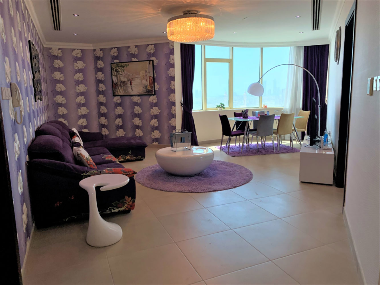 property 6748 image 0