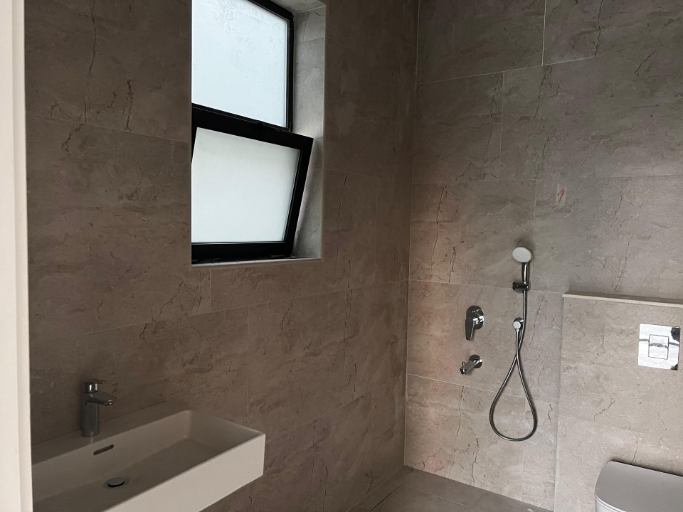 Villa for Sale in Buqwa Image #8405 6