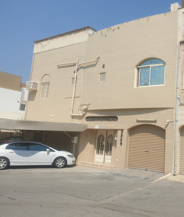 Villa for Sale in Hamad Town Image #12805 0