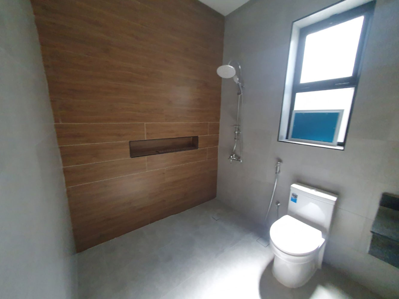 property 4060 image 2