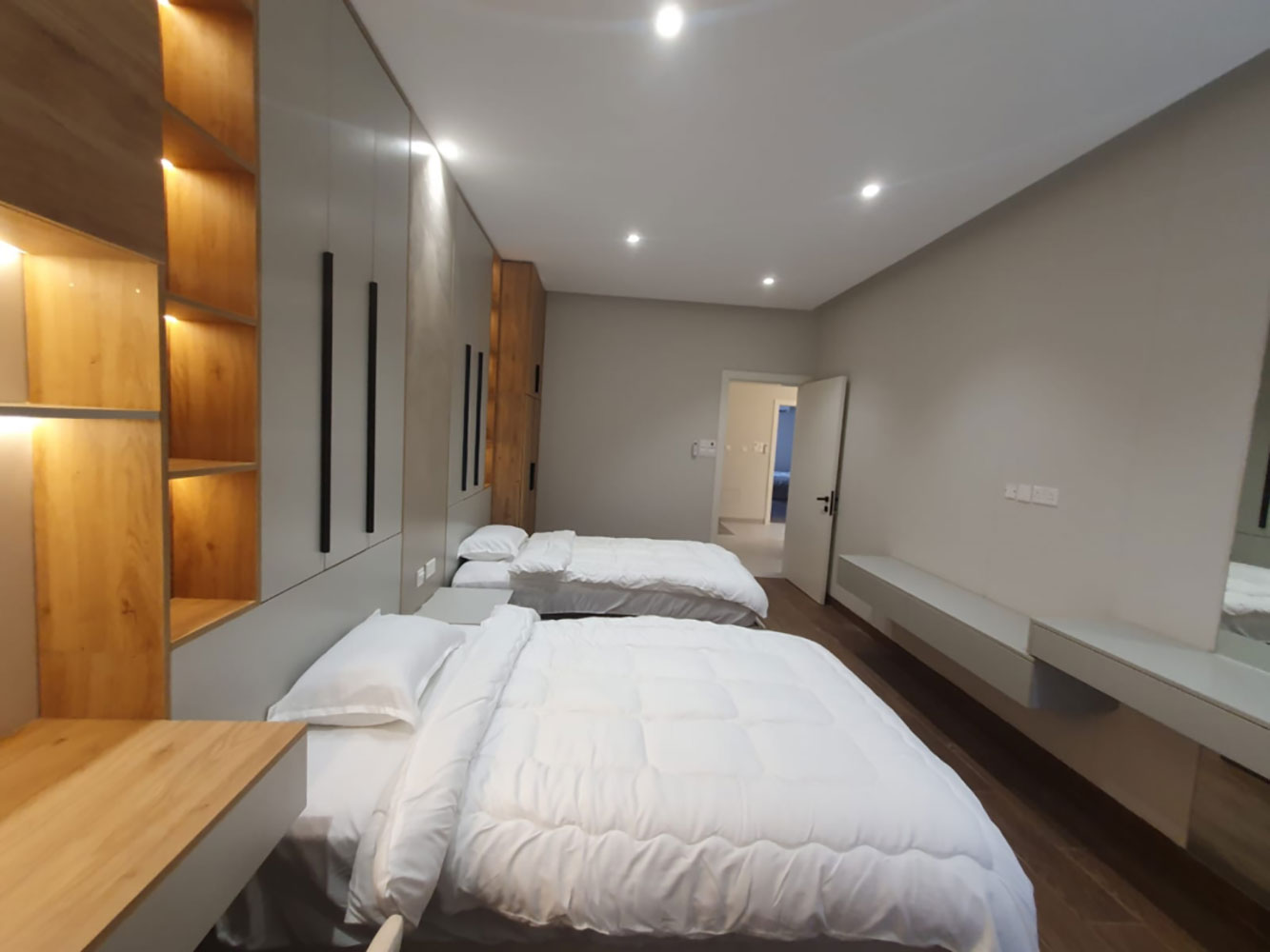 property 4060 image 3