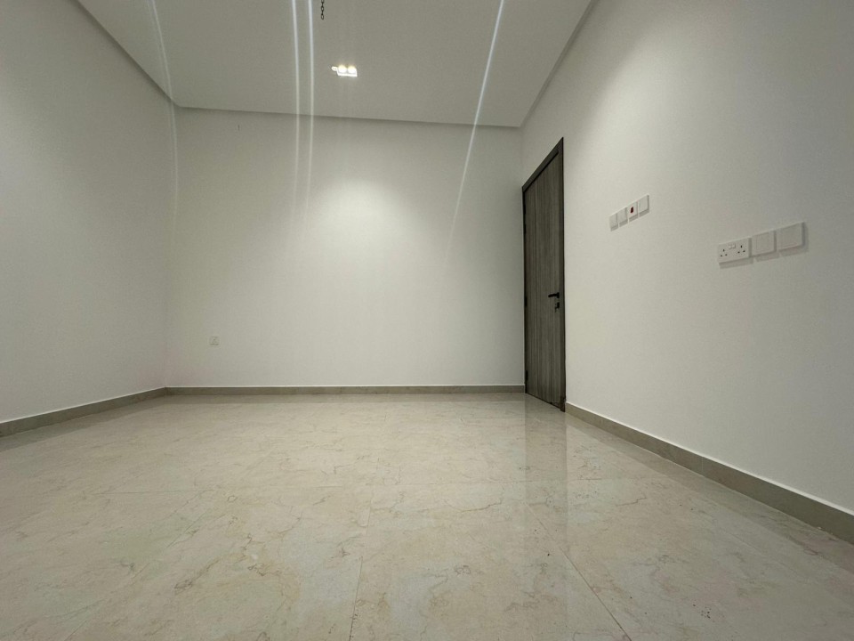 Villa for Sale in Shahrakkan Image #7979 3