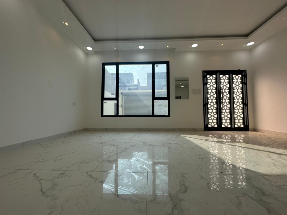 Villa for Sale in Shahrakkan Image #7989 4