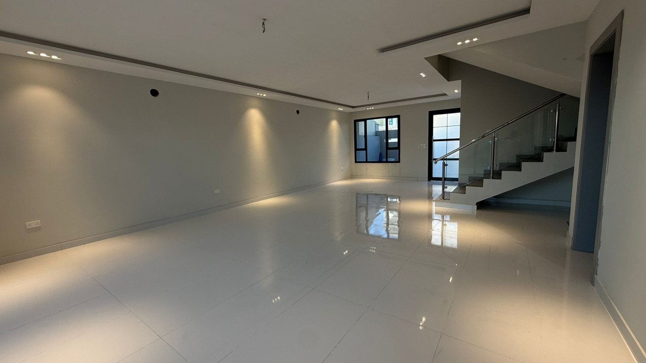 Villa for Sale in Shahrakkan Image #8303 2