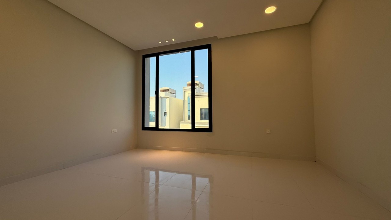 صورة فيلا للبيع في شهركان #8303 6