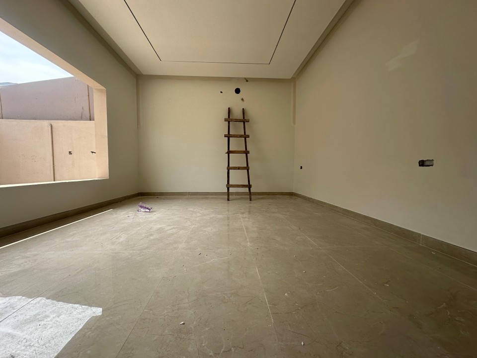 صورة فيلا للبيع في شهركان #9509 3