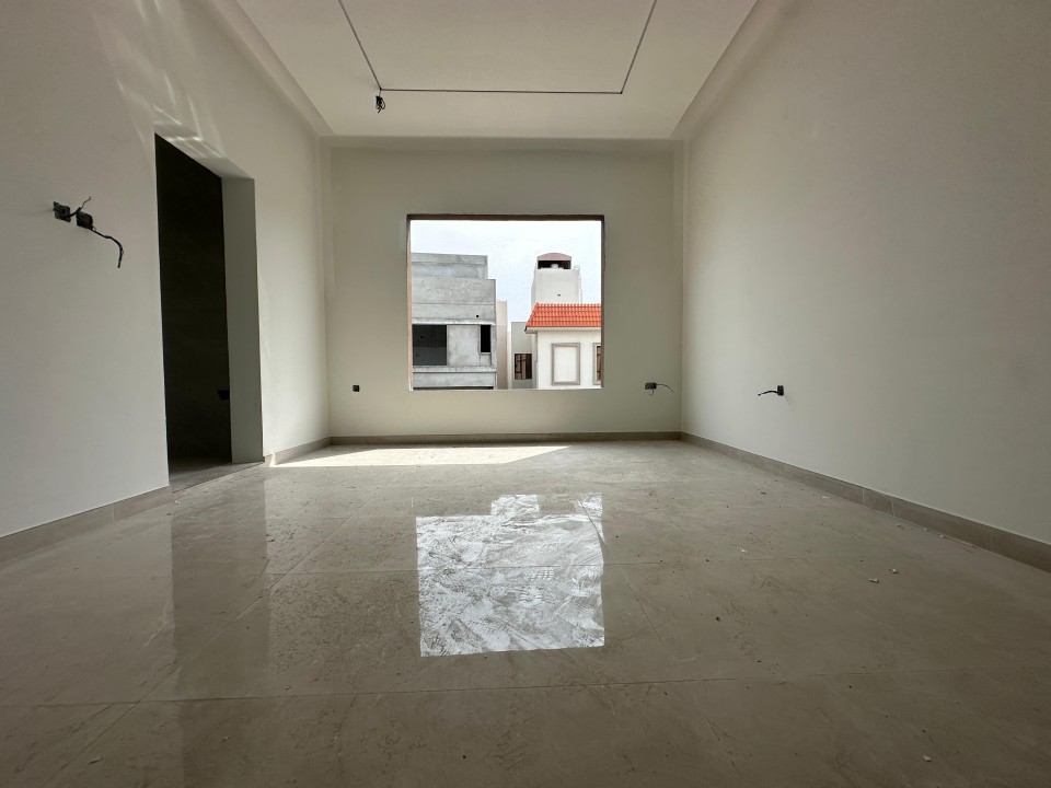 صورة فيلا للبيع في شهركان #9509 7