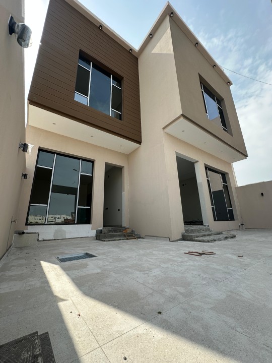 صورة فيلا للبيع في دمستان #9510 2