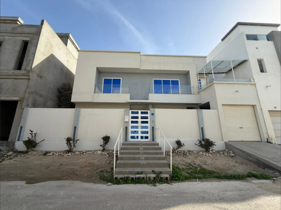 Villa for Sale in Markh Image #11796 0 