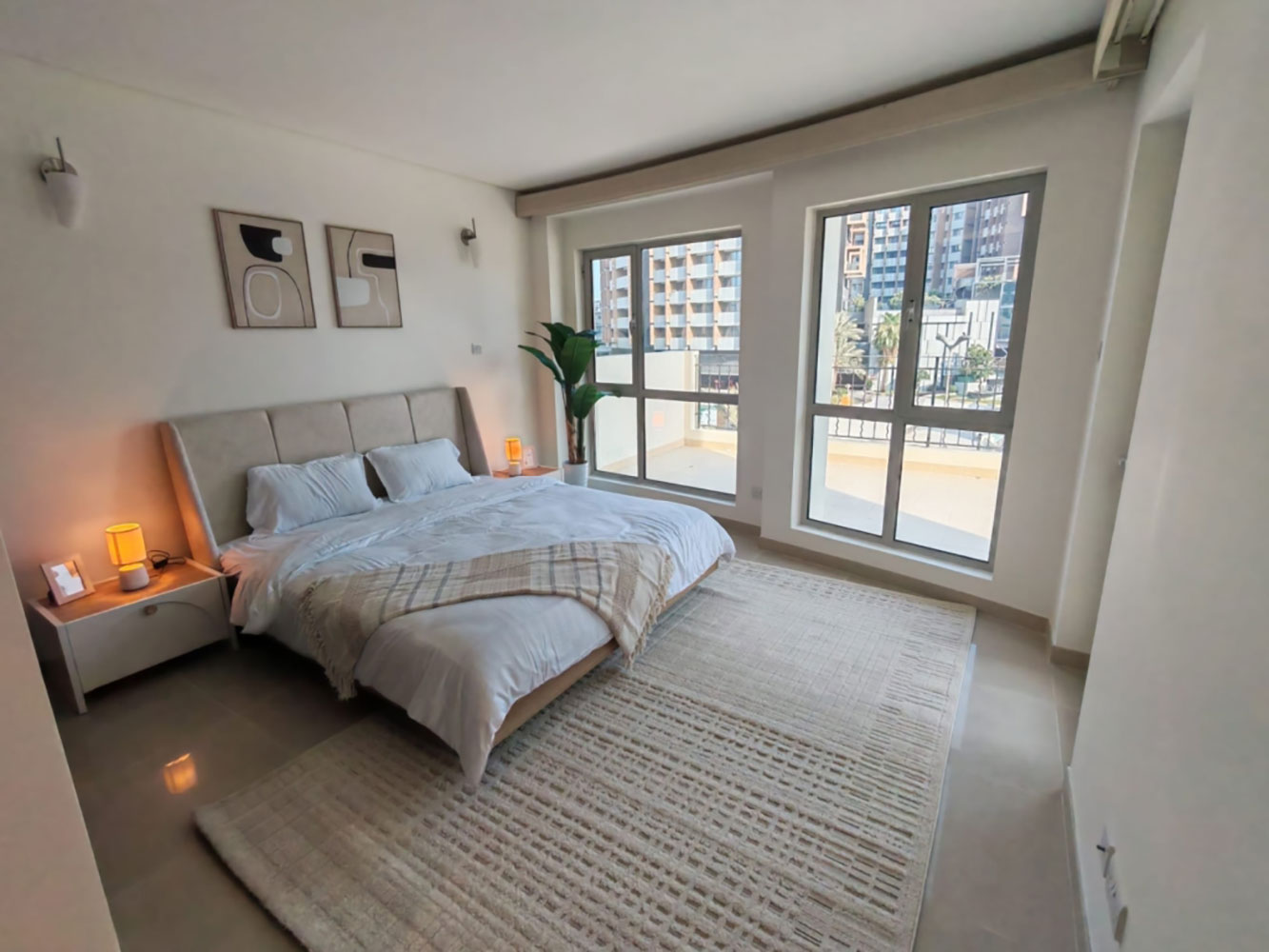 property 6142 image 0